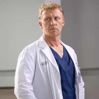 Sophia Bush and the long goodbye to Grey’s Anatomy’s Owen Hunt