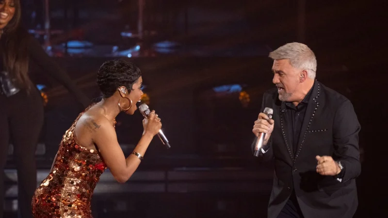 American Idol Finale brings live voting, hometown parades and guest judges