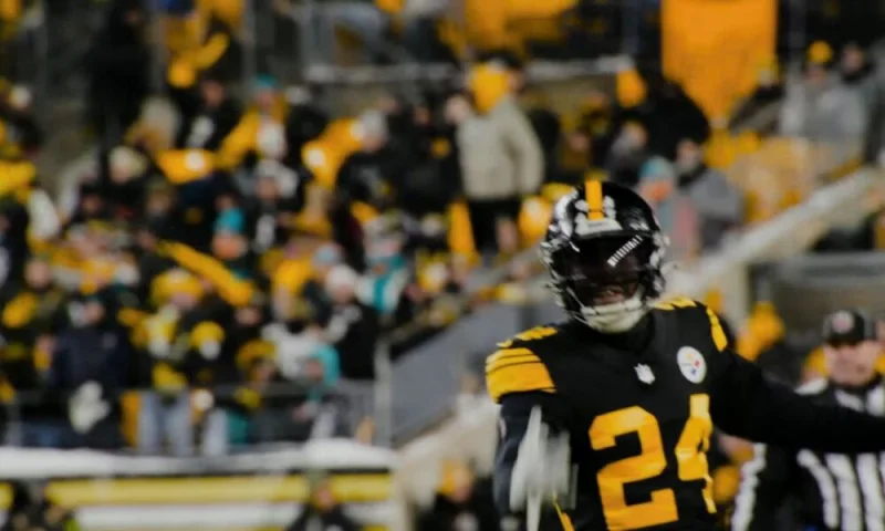 Chris Boswell and Joey Porter Jr. watch Steelers contract clock tick