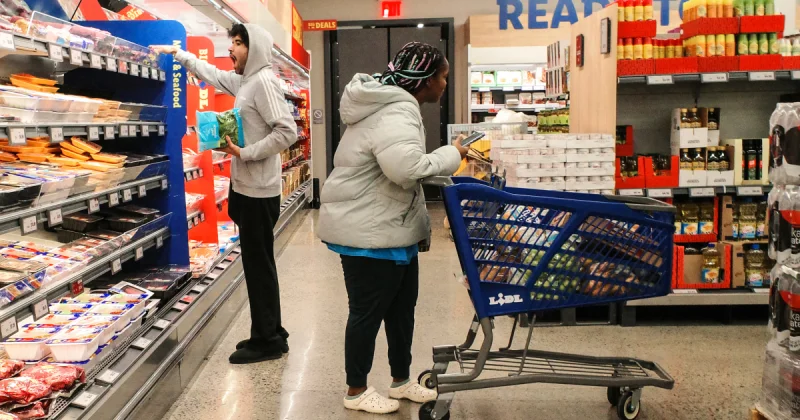 Cpi Report Expected to Show Inflation Near Three-Year High on Tuesday