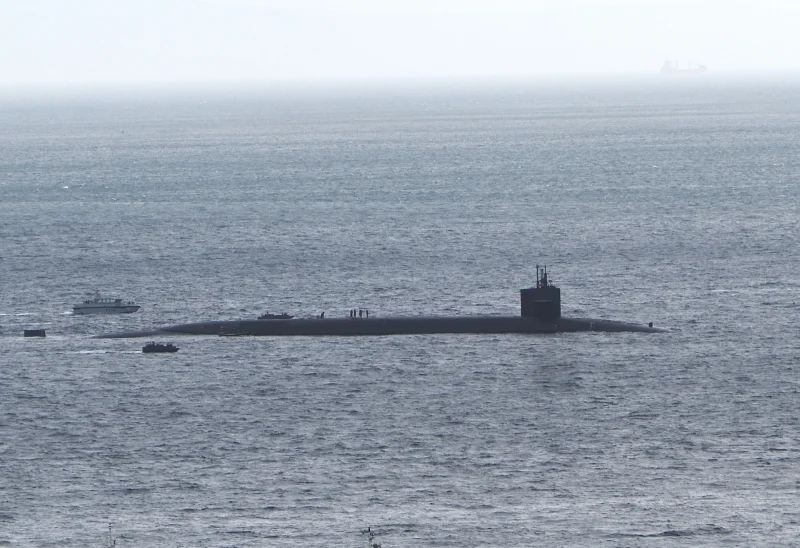 Ohio-class Submarine Sails into Gibraltar as Security Tightens at Naval Base