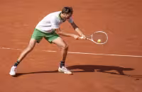 Medvedev faces Llamas Ruiz as Rome Day 6 brings eight-match slate