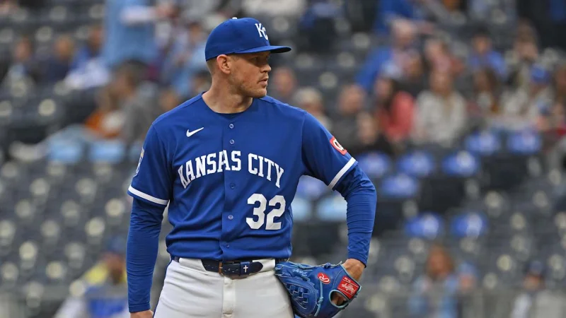 Royals Vs White Sox: Kansas City closes AL Central stretch in Chicago